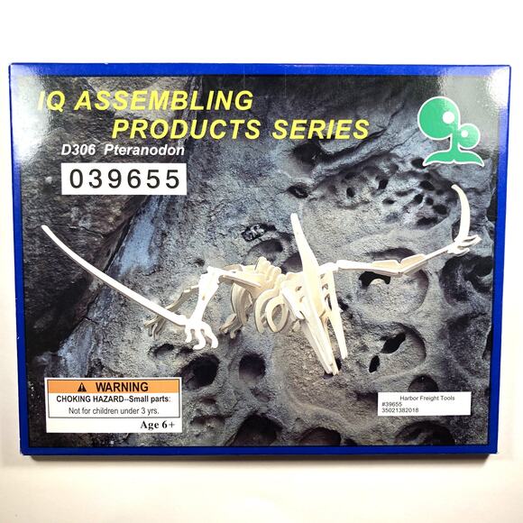 Soar Through the Mesozoic Era with Pteranodon D306 3D Puzzle/Model Kit - vn - Picture 1 of 2